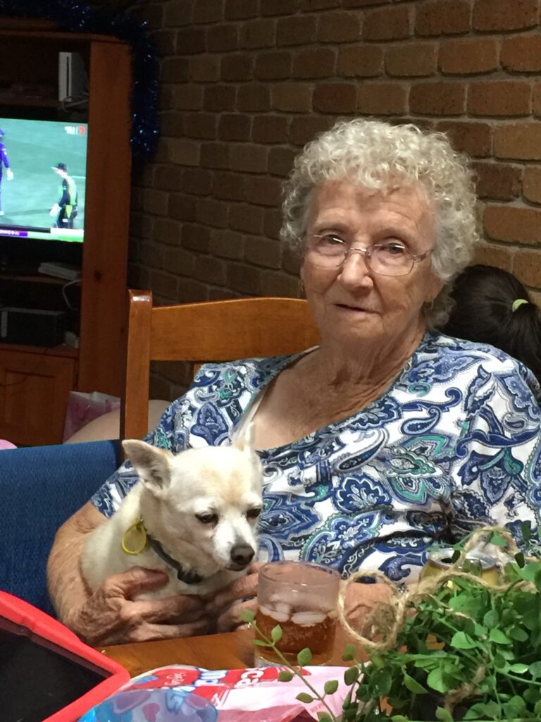 LINSKET, Ruby May